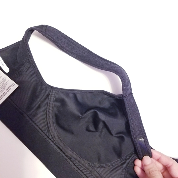 Nike dri fit sports bra xs - Picture 2 of 8